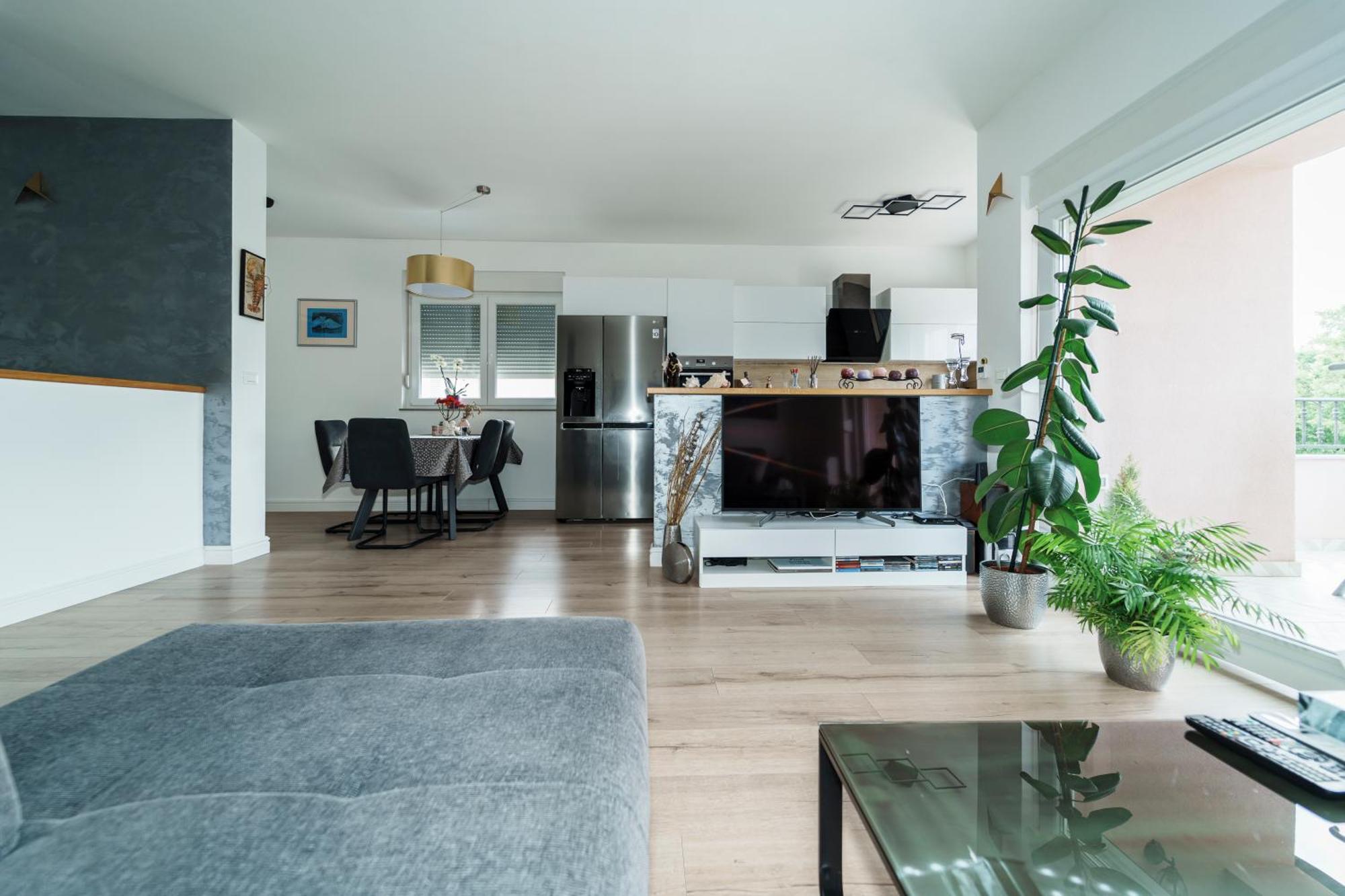 Helij Apartman Zára